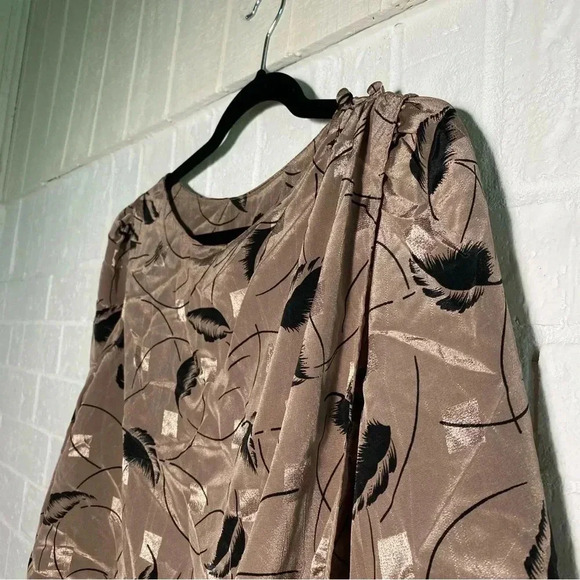 Vintage MIDI Dress with Feather Pattern Size 16 Tie Waist Brown Black Shimmer - Picture 4 of 14